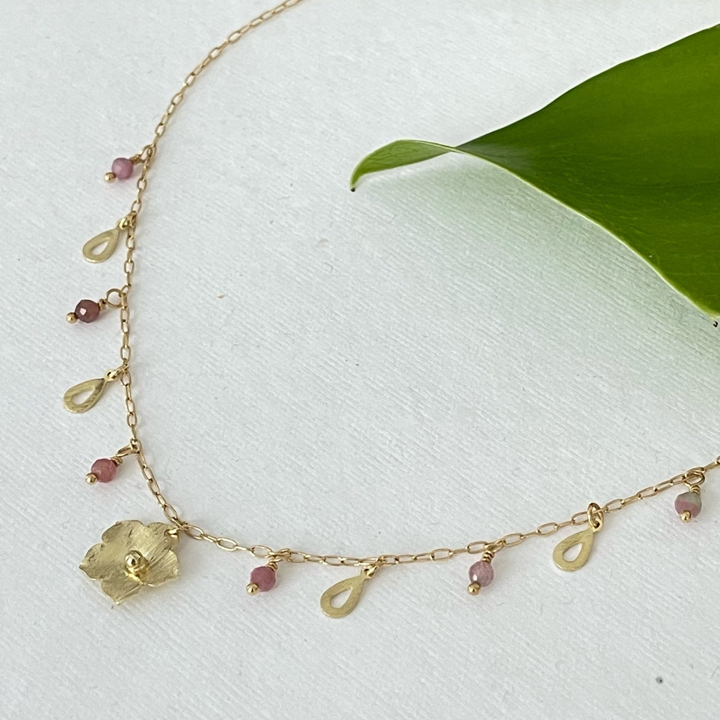 Flower Necklace - Pink
