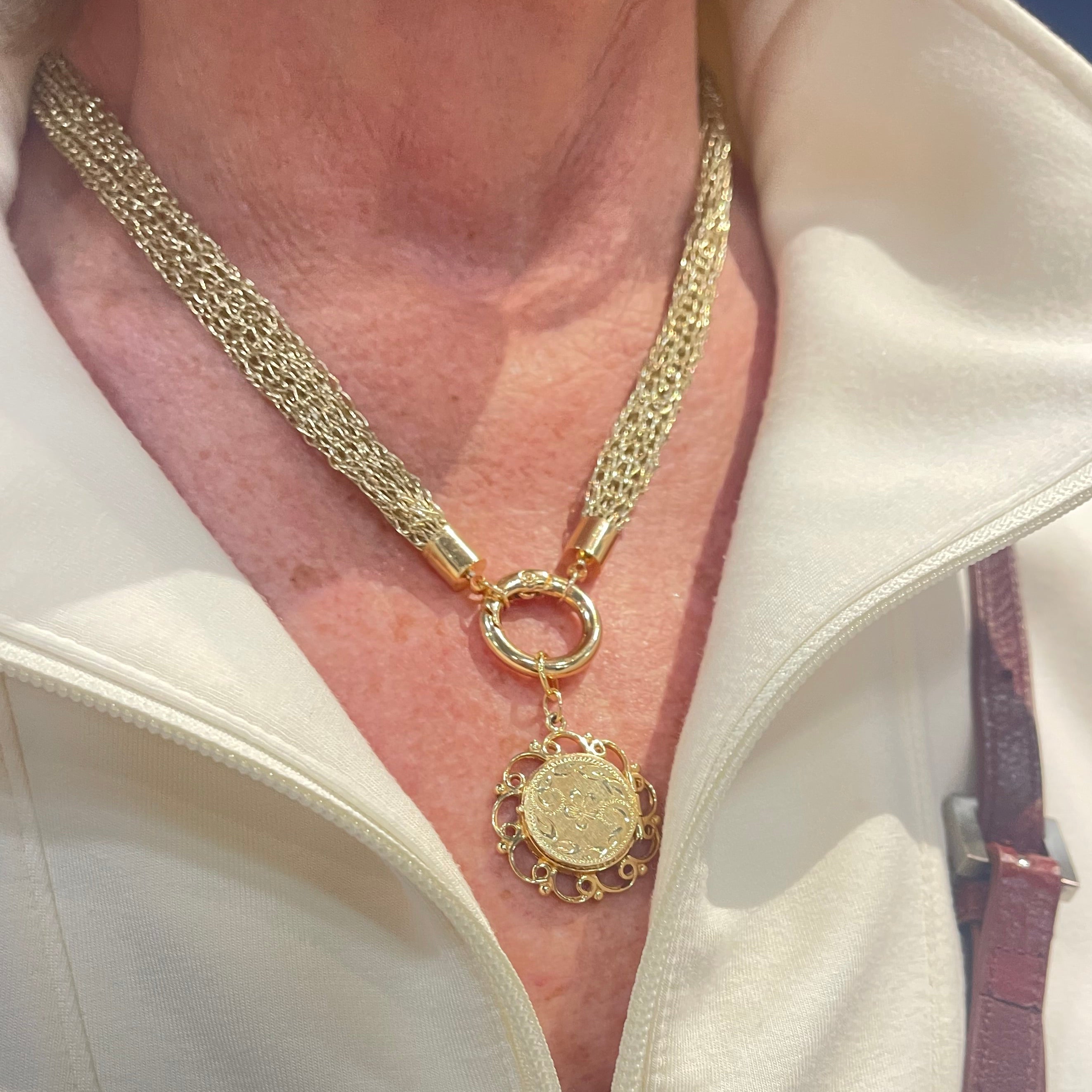 Mesh Necklace