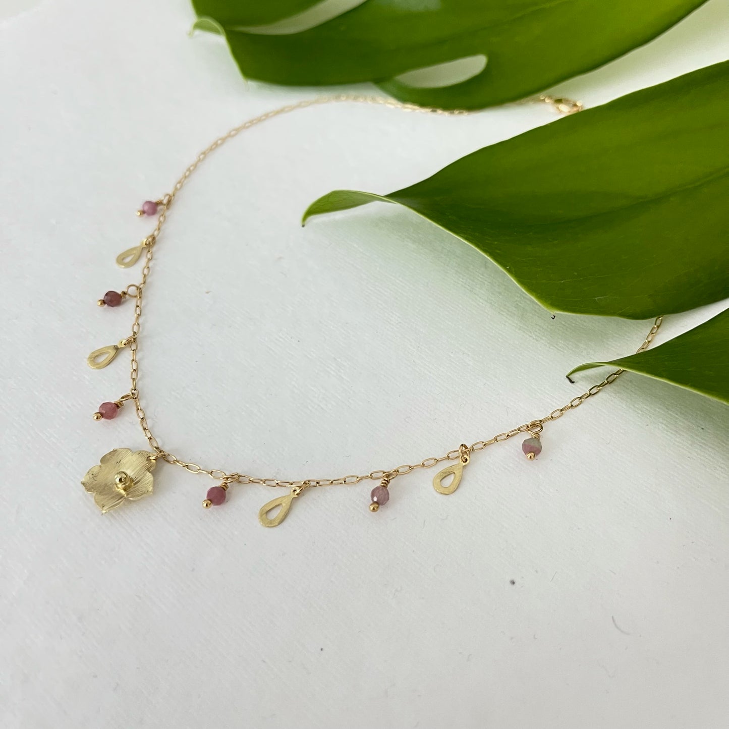 Flower Necklace - Pink