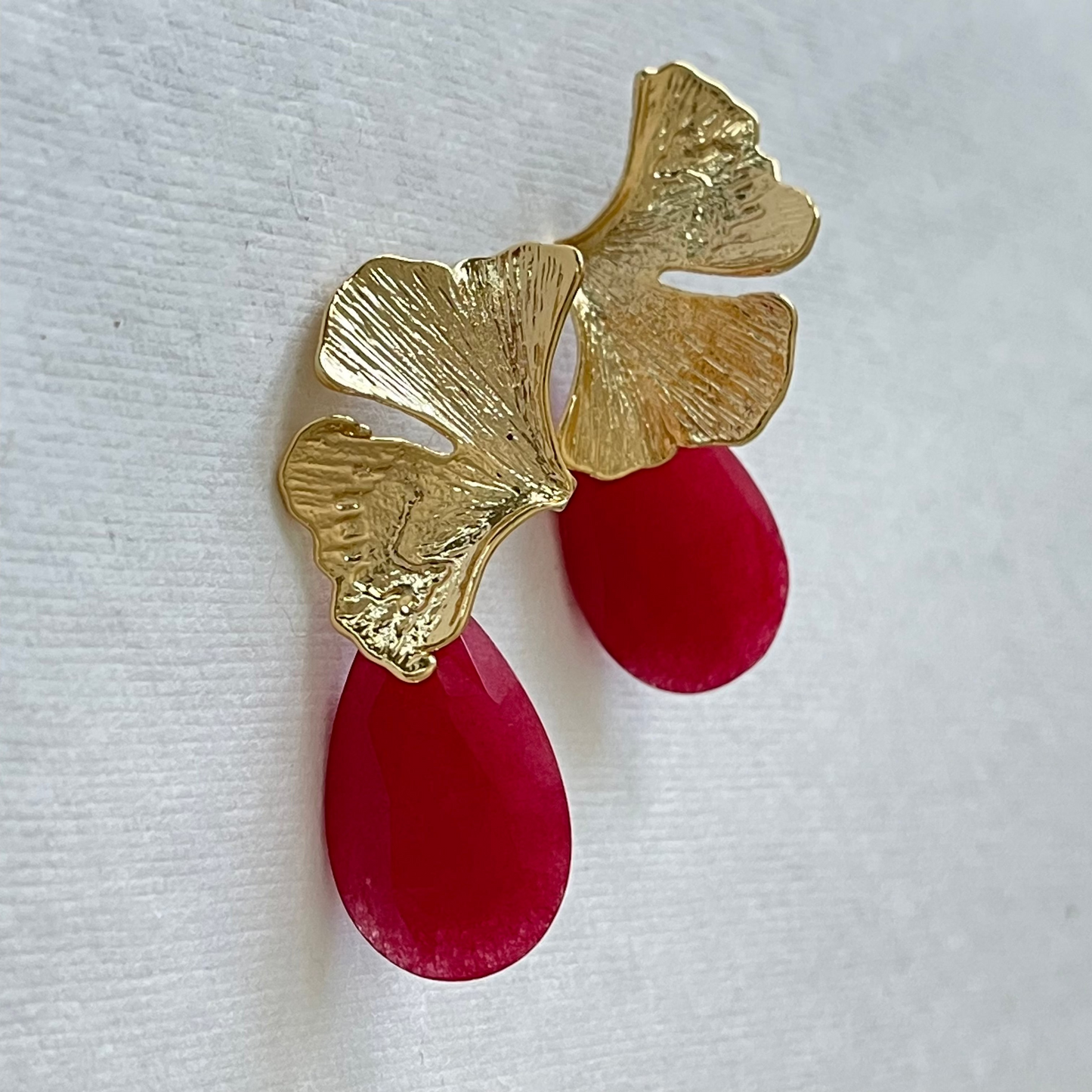 Ginkgo Drop Earrings - Red/Black